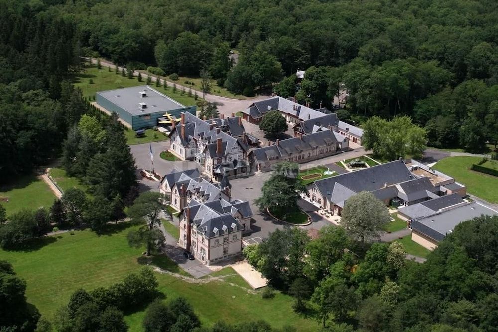 VVF Nature Parc Sologne Berry, Neuvy sur Barangeon -1 estrelas em Neuvy-sur-Barangeon