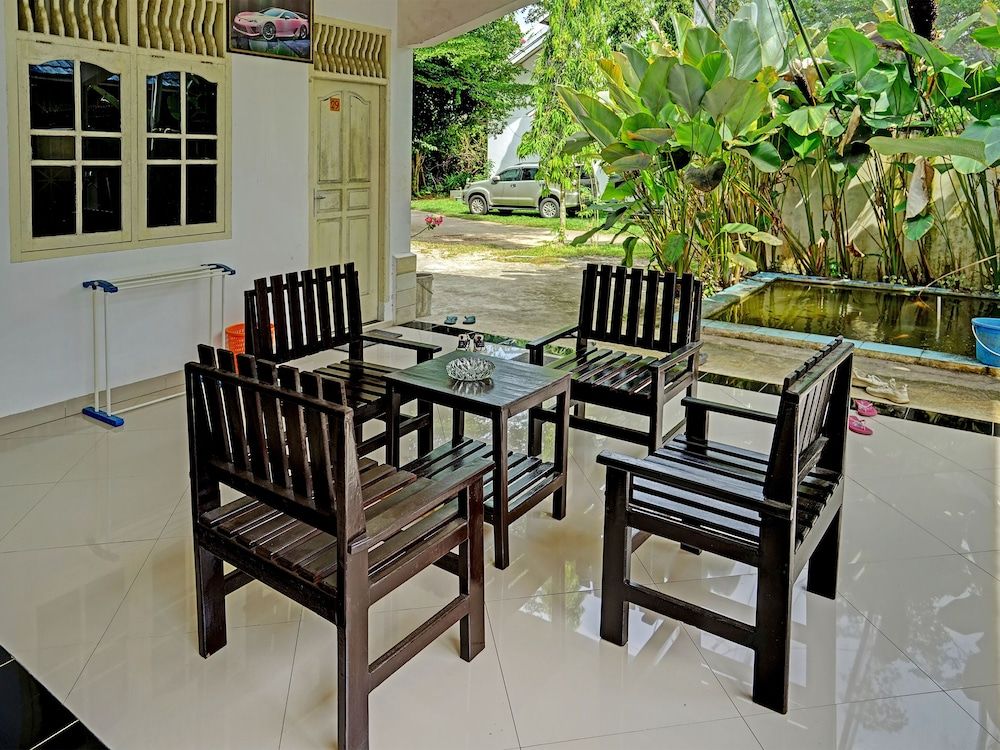 OYO Life 91984 Taufik Kost Syariah 2