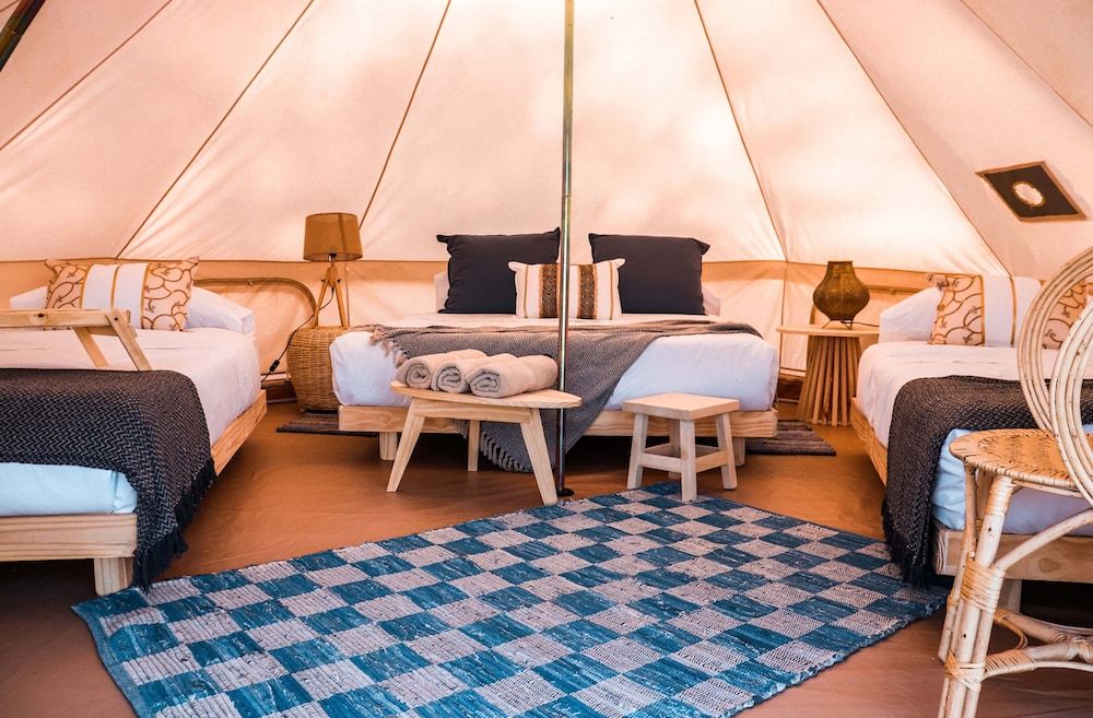 Terranova Glamping -1 estrellas en Luján