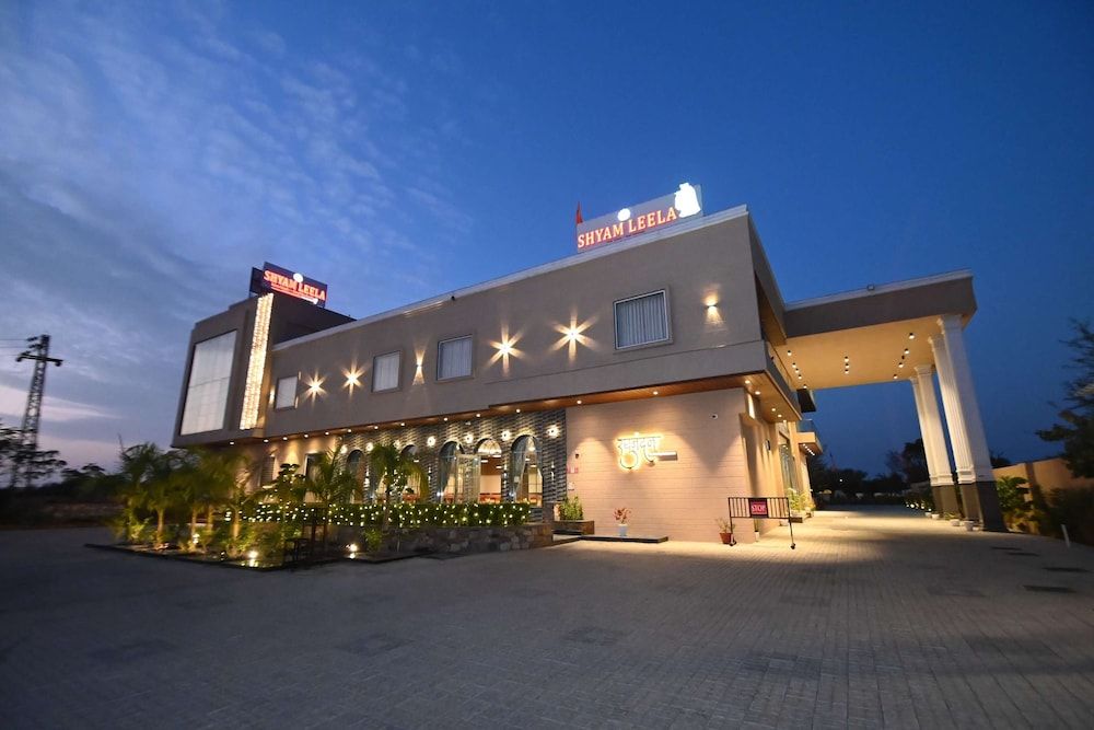 Hotel Shyamleela 4 estrellas en Khātu