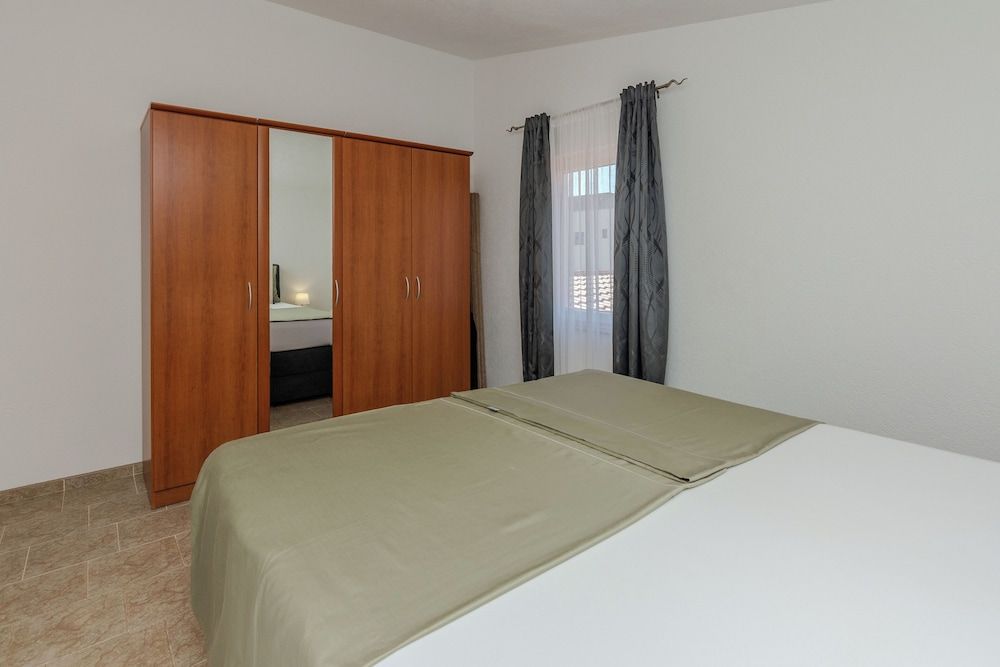 Apartments Tukara 3