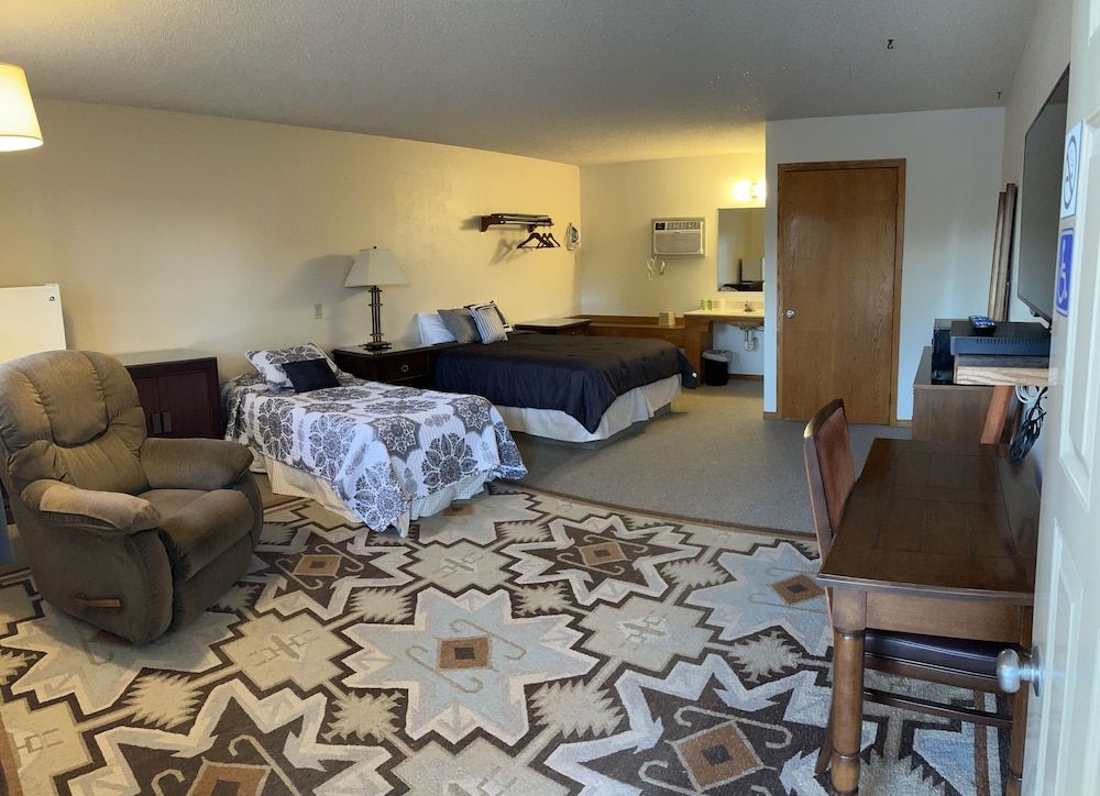 Furnas County Lodging 3