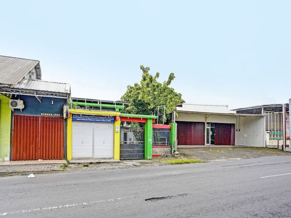 Hotel O Fun Guesthouse Syariah 2 estrellas en Mojokerto