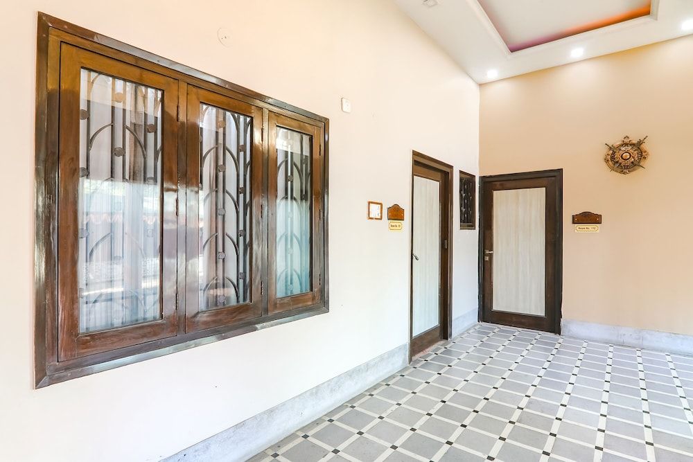 Fabhotel Harmony 3