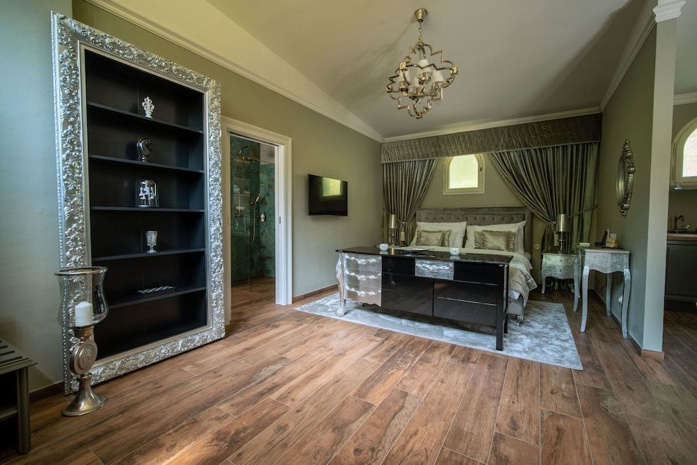 Hrad Kunzov Boutique Hotel 2