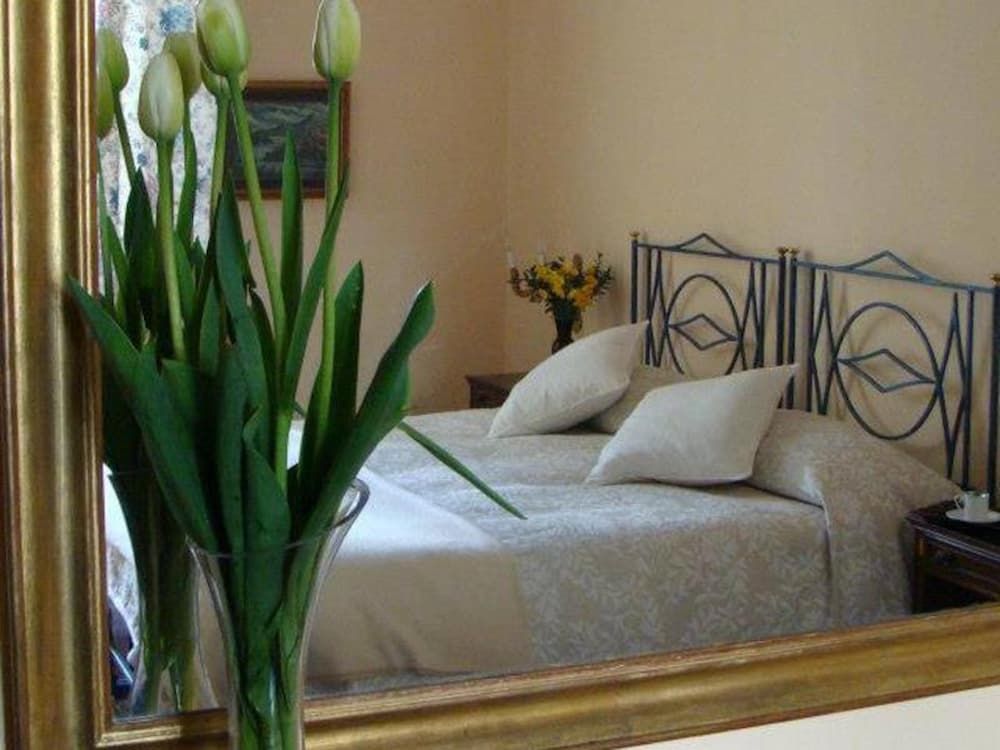 The Italian Countryside - Agriturismo Collina Delle Streghe 2