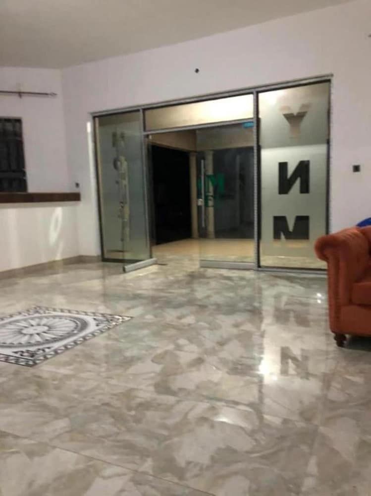 YNM Adam's Hotel 2