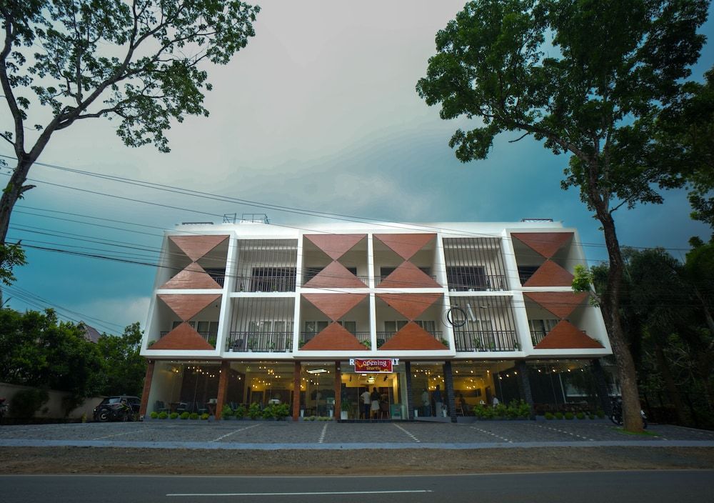 Royalton Residency 3 estrellas en Mundakāyam