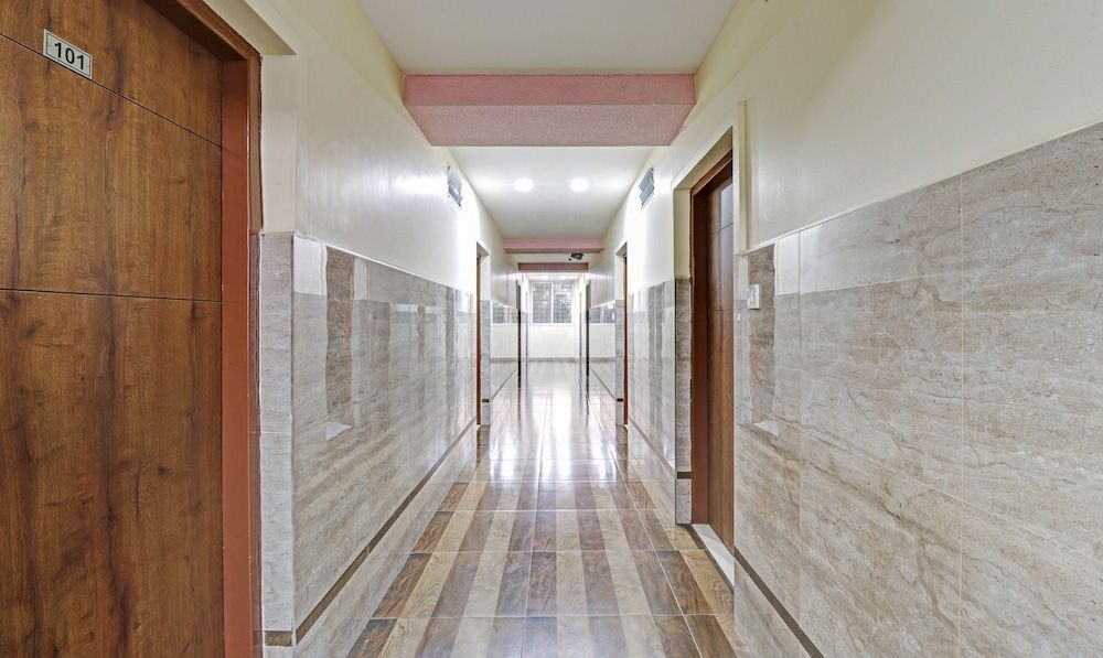 Treebo Skanda Suites 2