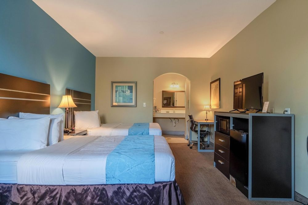 Moulton Inn &  Suites By OYO Near Shiner TX 2 estrellas en Moulton