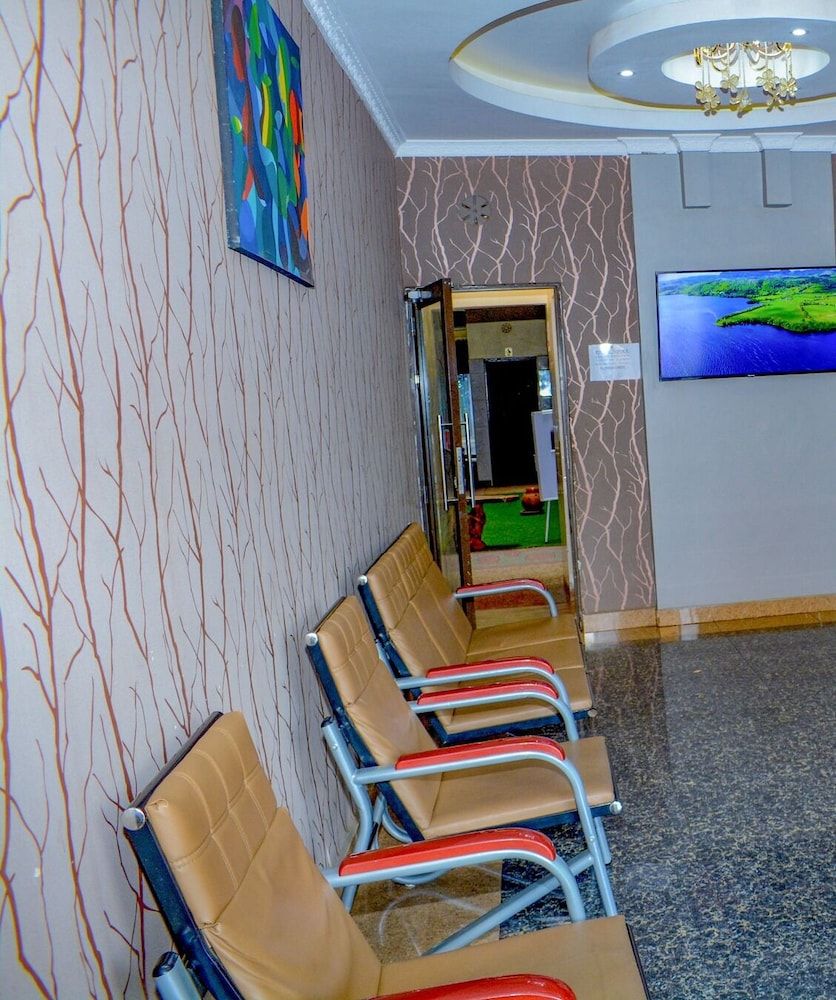 Breeze Hotel Nyahururu 2