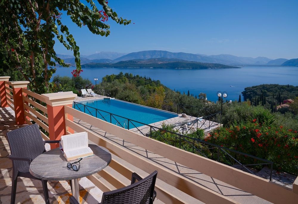 Villa Vasso Sea View Residences, Kerasia, Corfu -1 estrellas en Agnítsini