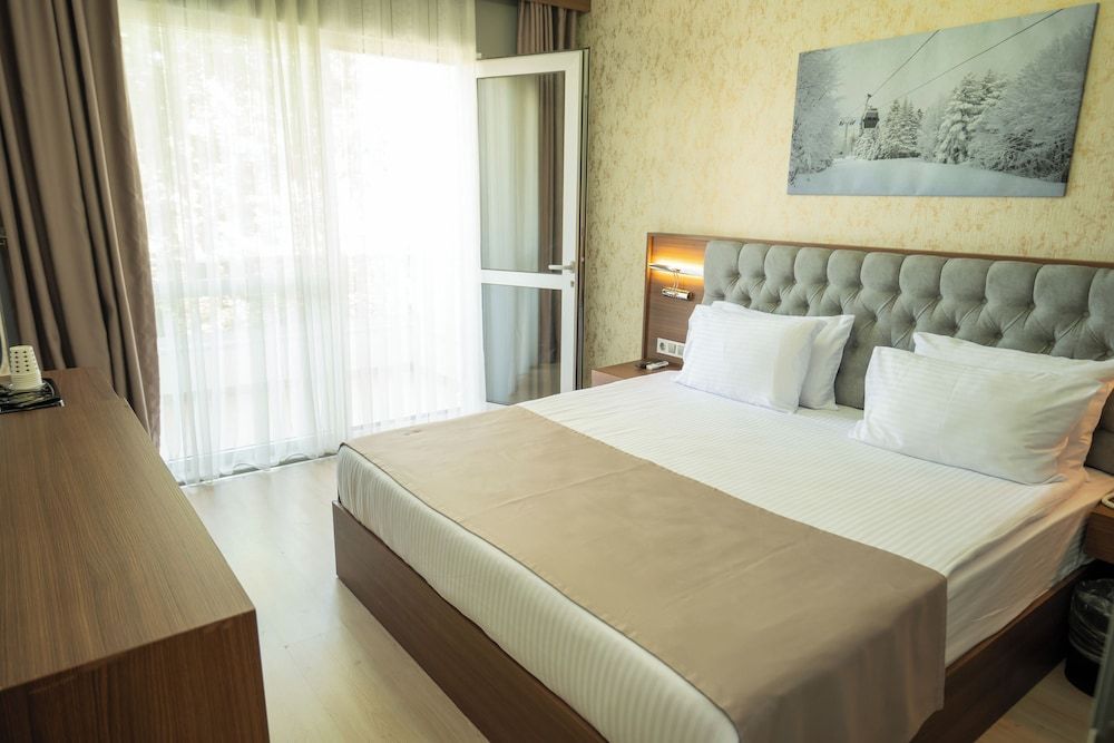 VELMORE HOTEL & SPA 4 estrellas en Kestel