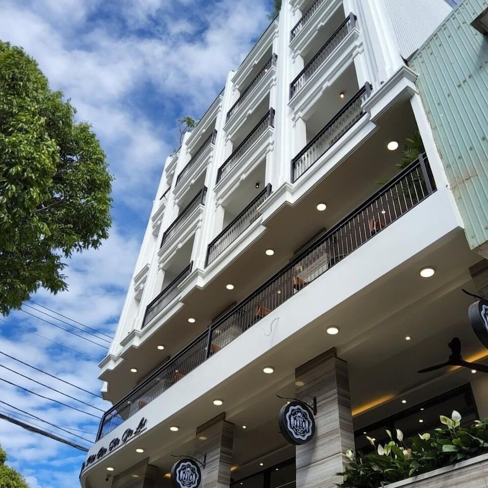 Ngon Avatar Boutique Hotel 3 estrelas em Plây Ku