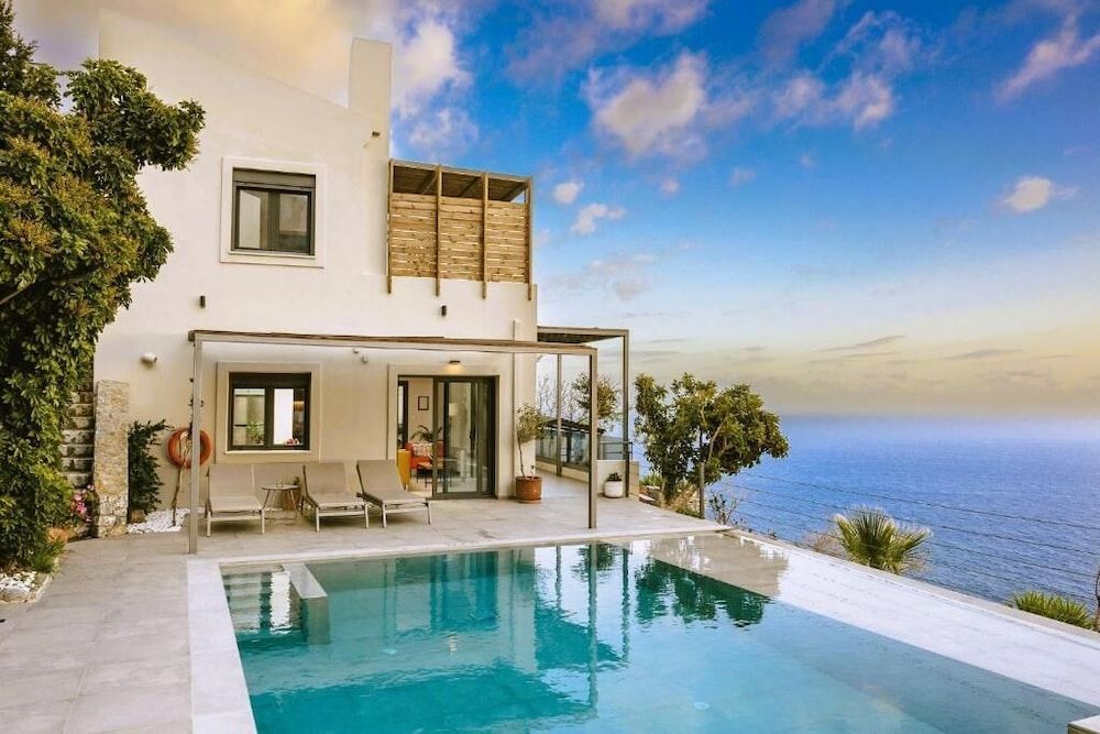 Anemos Luxury Villas -1 estrellas en Rodakino