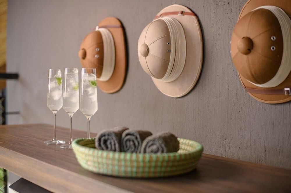 Madwaleni River Lodge - Babanango Game Reserve 2