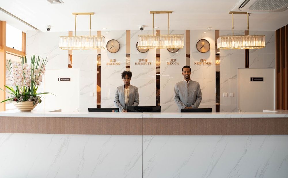 Escale International Hotel 3