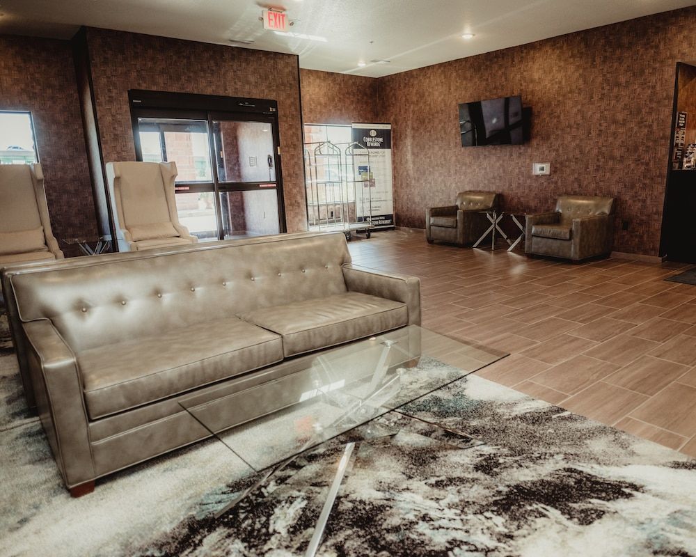 Cobblestone Hotel & Suites - Ottumwa 2