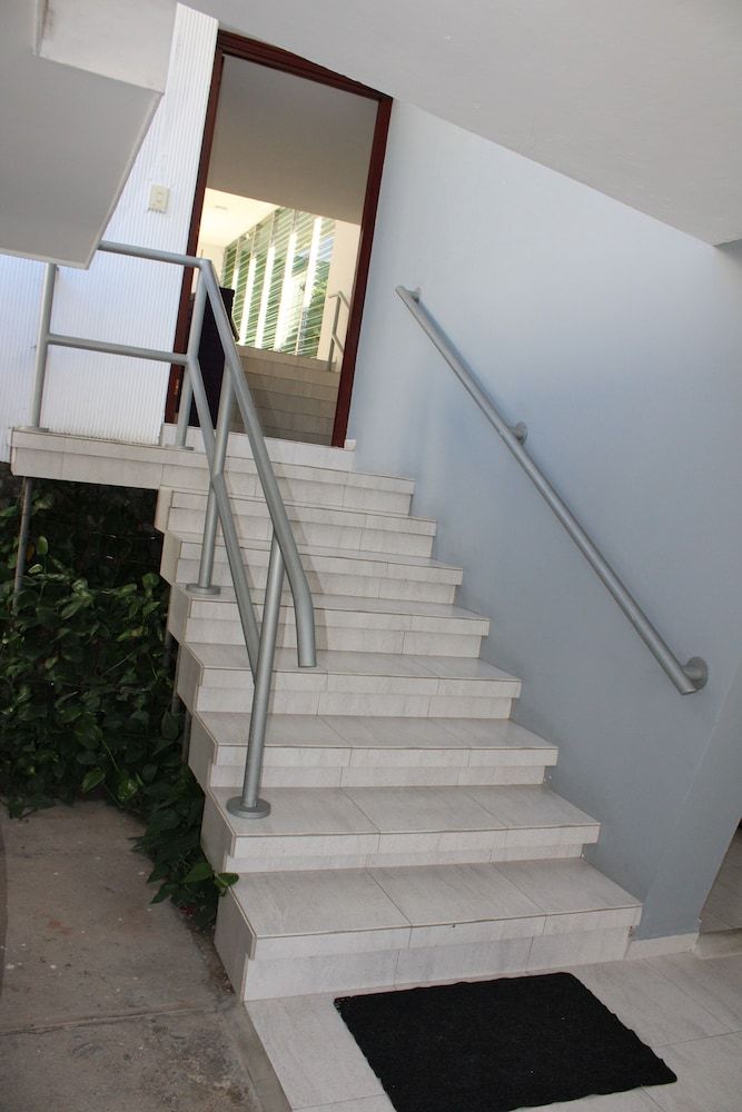 La Ruta Hotel Corporativo -1 estrellas en San Salvador