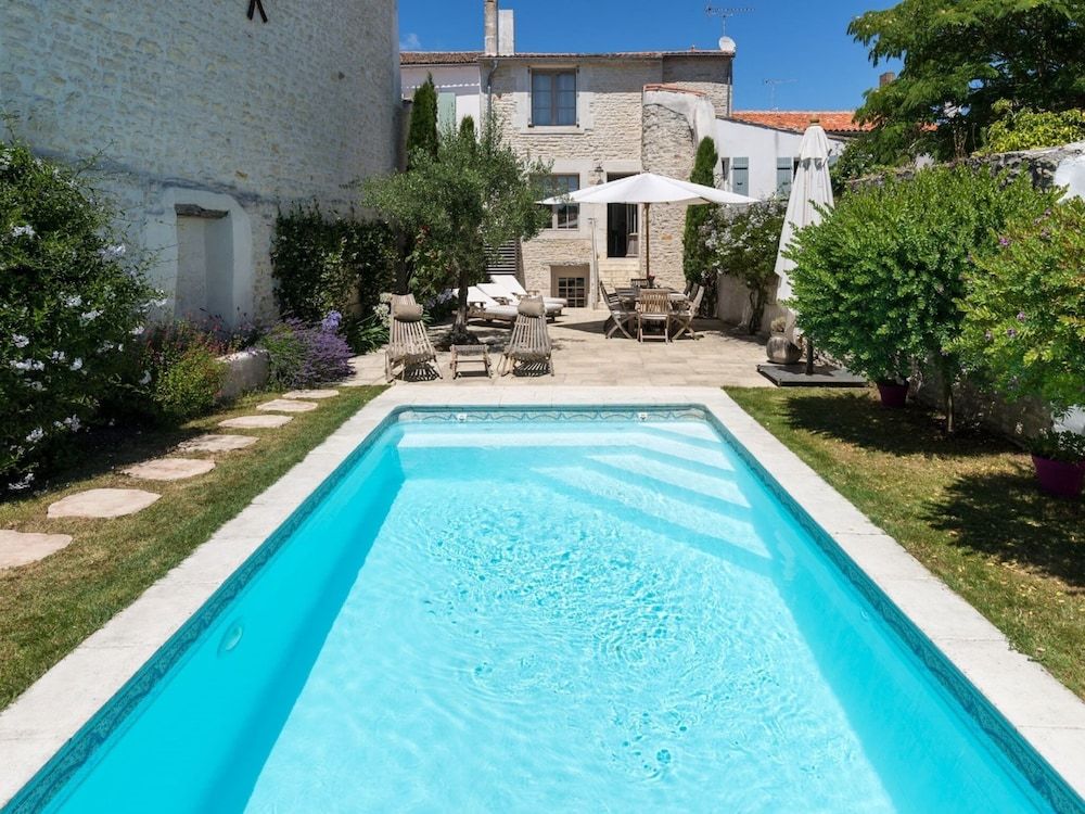 Villa Petit Sergent With Pool, Cinema -1 étoiles à Le Bois-Plage-en-Ré