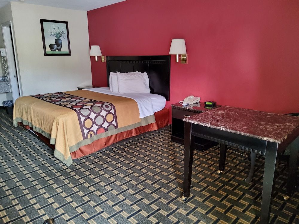 Budget inn 3