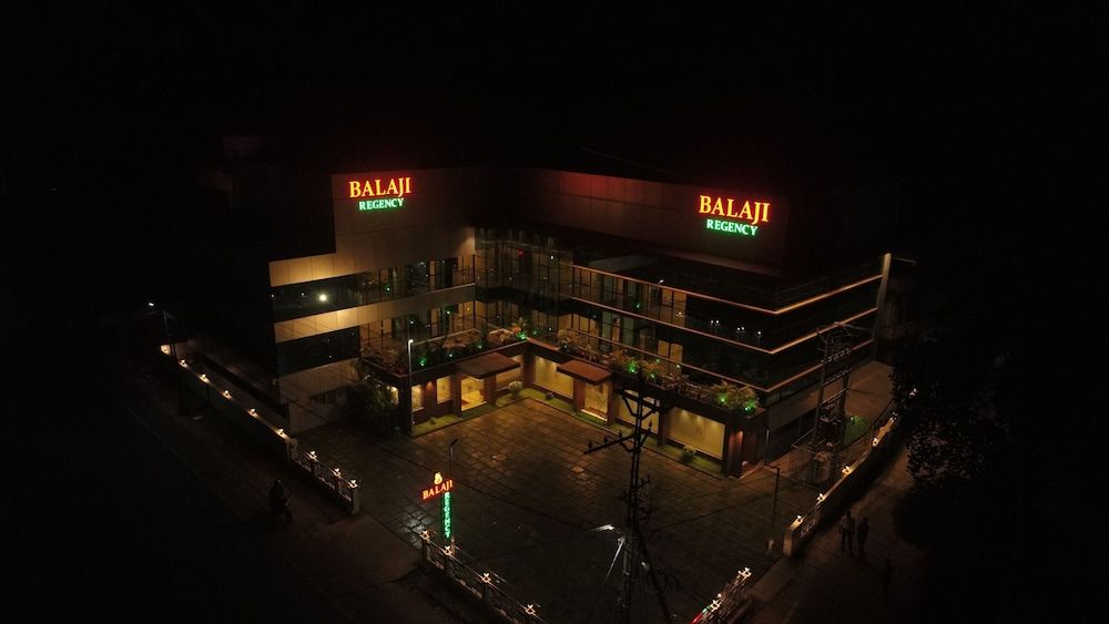 Balaji Regency Kanhangad 3 estrellas en Kānnangād