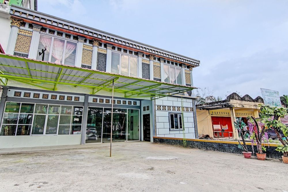 Hotel O Salsa Homestay Syariah Near Pondok Pesantren MUALLIMIN Muhammadiyah Bangkinang Kota 2 estrellas en Bangkinang