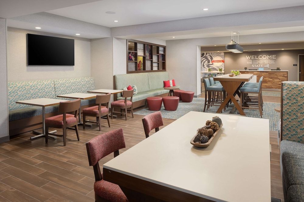 Hampton Inn Hornell 2