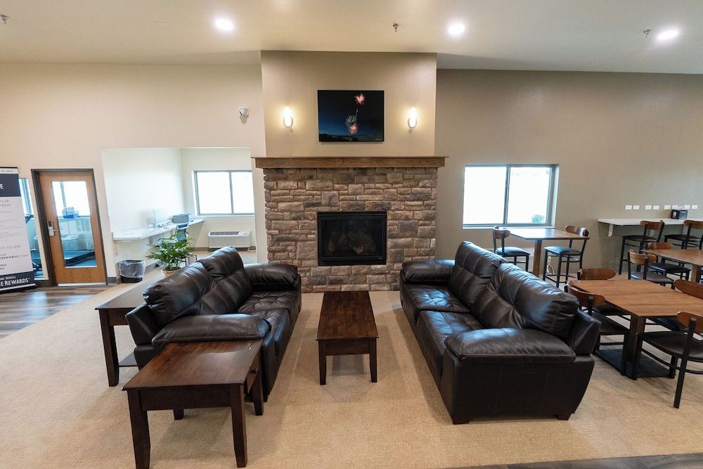Cobblestone Inn & Suites - Sheldon 2