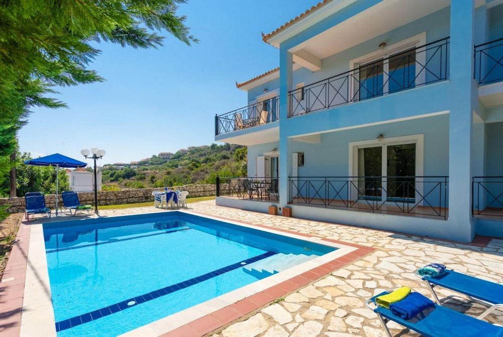 Ionian Sea Villas in Ionian Islands -1 estrellas en Spathíon