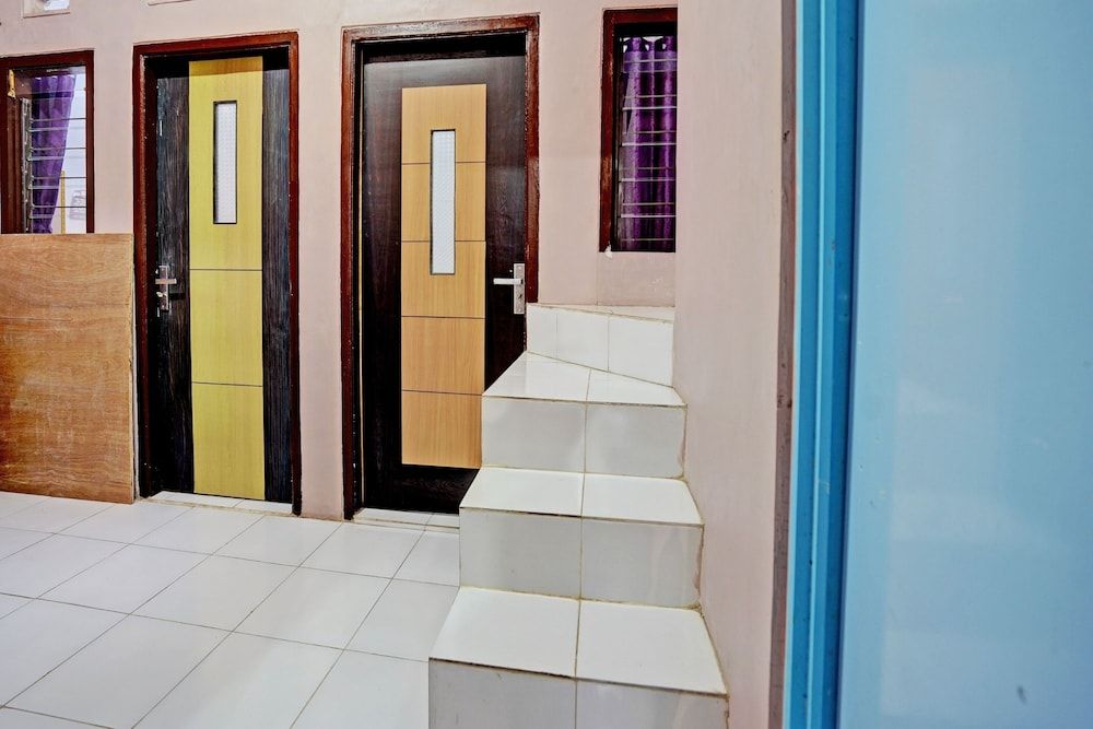 Hotel O Sobat Ijen HomestayNearSungai Prengsengan 3