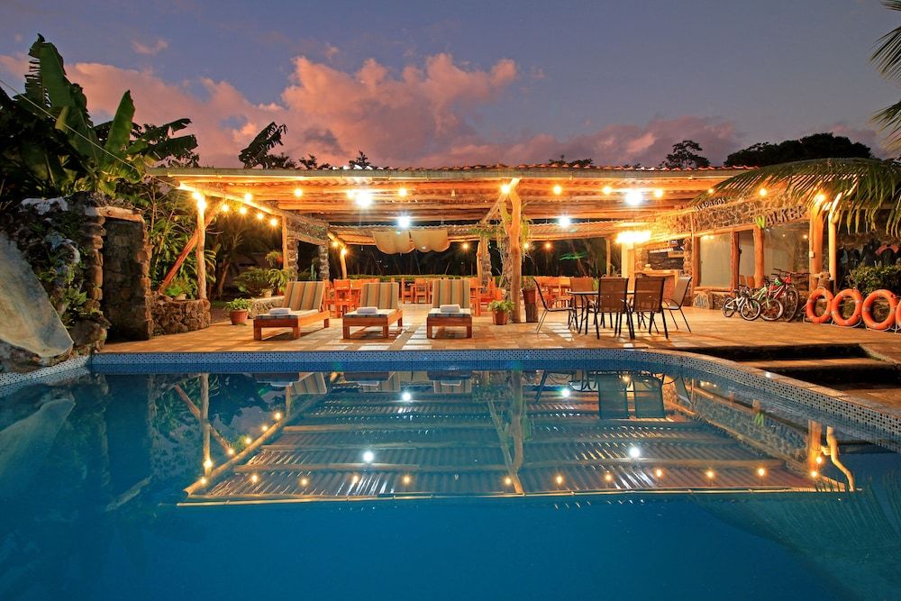 Natura Gardens Galápagos Hotel 4 estrellas en Bellavista