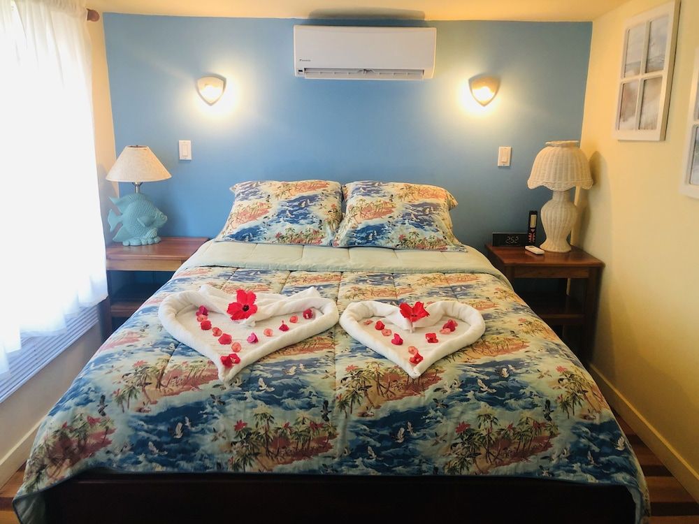 Coral Cove Inn 3