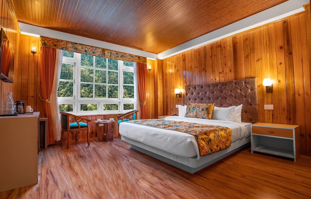 Summit Gangchen Hotel 3