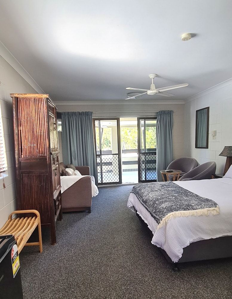 Bramston Beach Resort 3