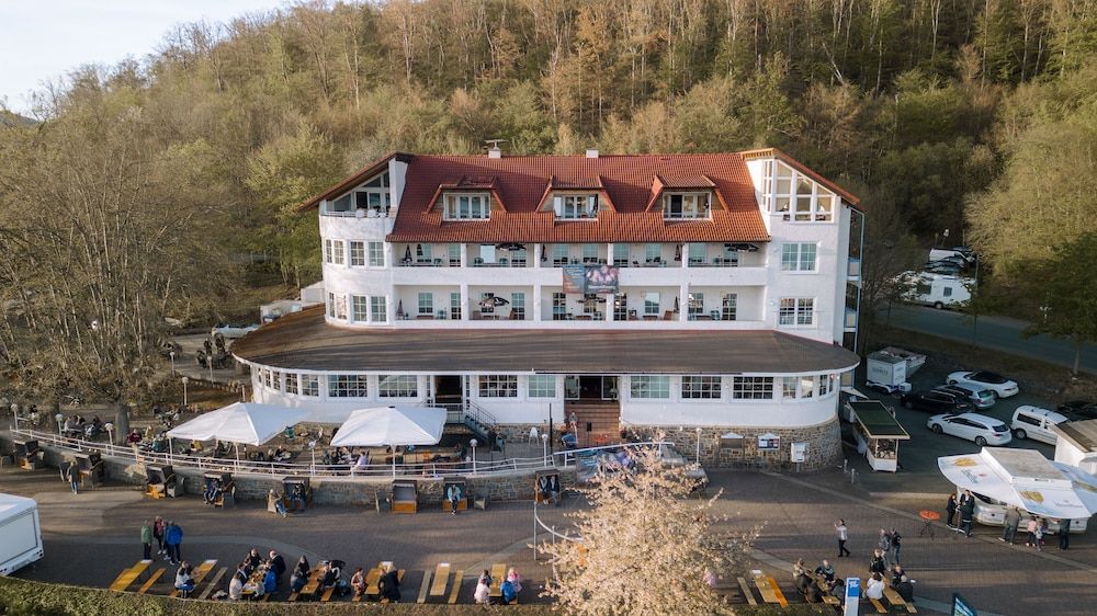 Terrassenhotel Seepromenade 3 estrellas en Edersee