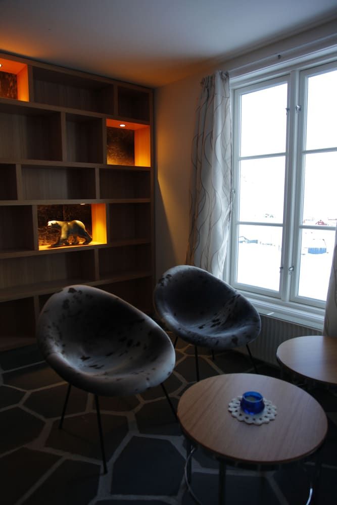 Hotel Angmagssalik 3