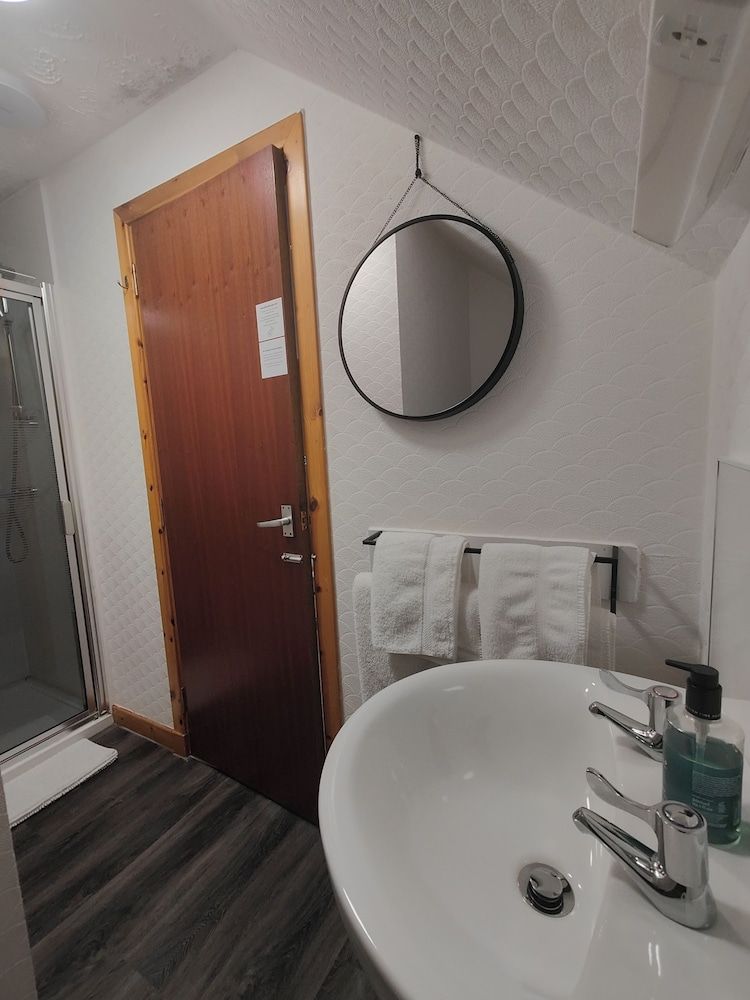 Lochbroom Lodge 2