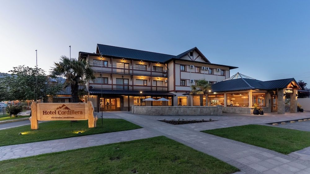 Hotel Cordillera 3 estrellas en El Bolsón