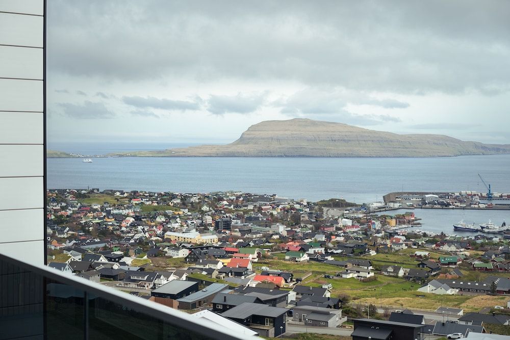 Nordic Swan Aparthotel | Seaview| Stunning 2Br Apt -1 estrellas en Tórshavn