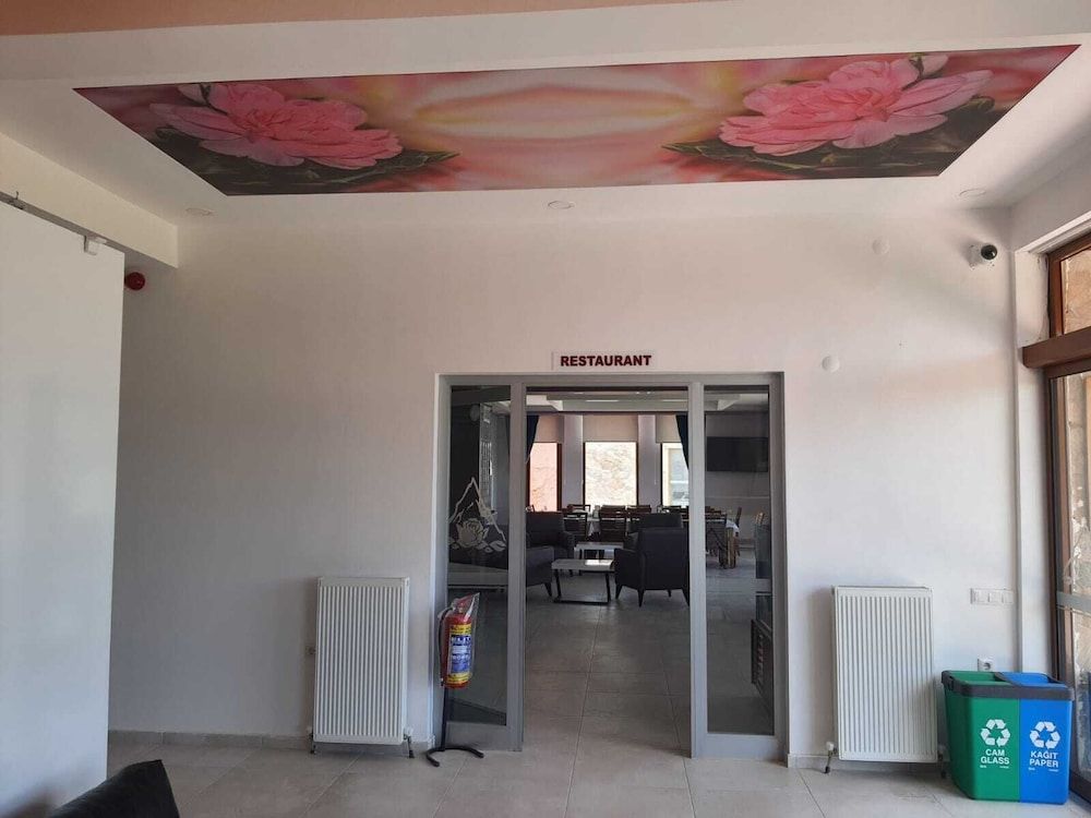La Vie En Rose Otel by Söğütdağı 3