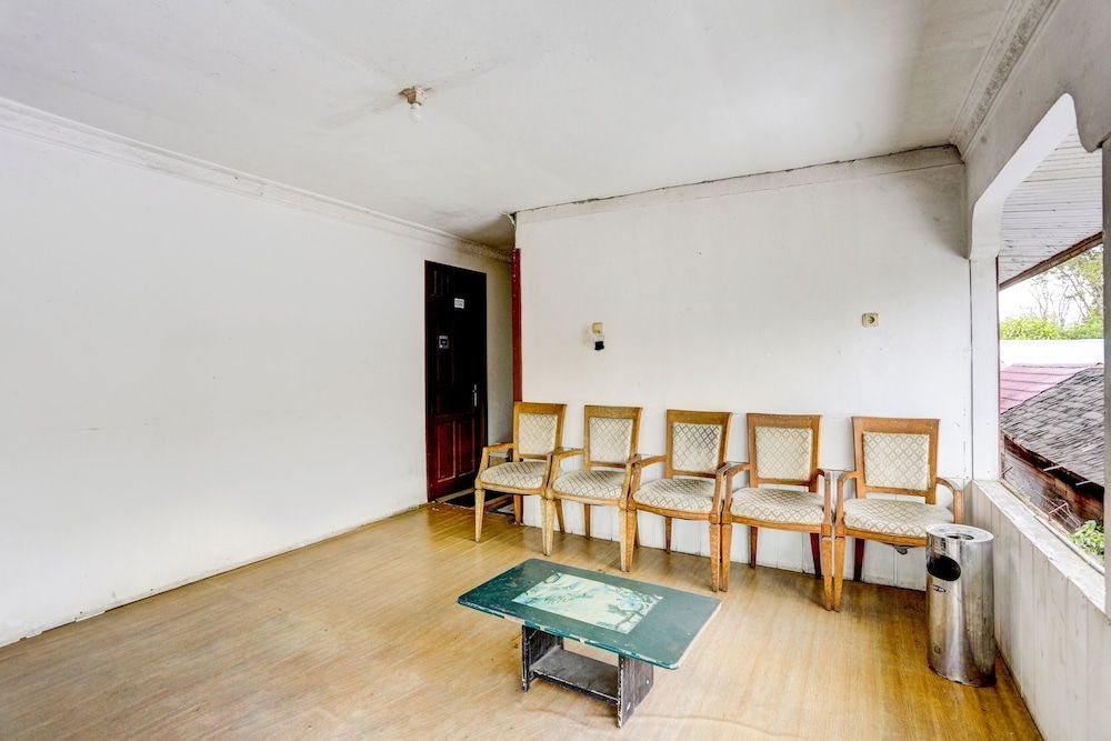 SPOT ON 92529 Penginapan Wisma Bintang Syariah Near MTs Al Ma'arif Kota Bangun 2