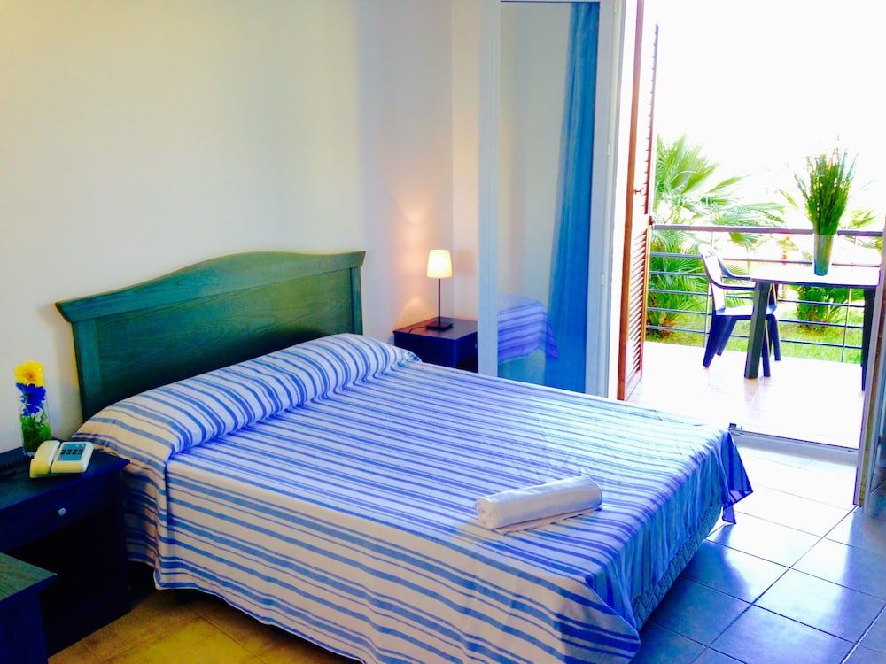 Meta Hotel Residence 3