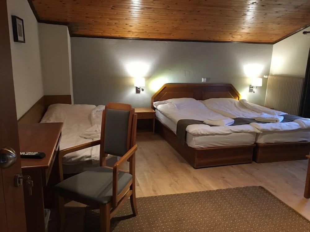 NAOUSSA MOUNTAIN RESORT 3