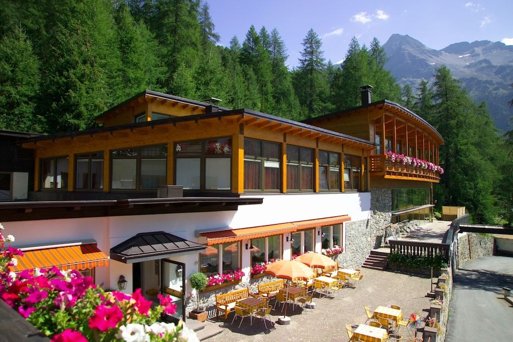 Hotel Zebru 4 estrellas en Solda