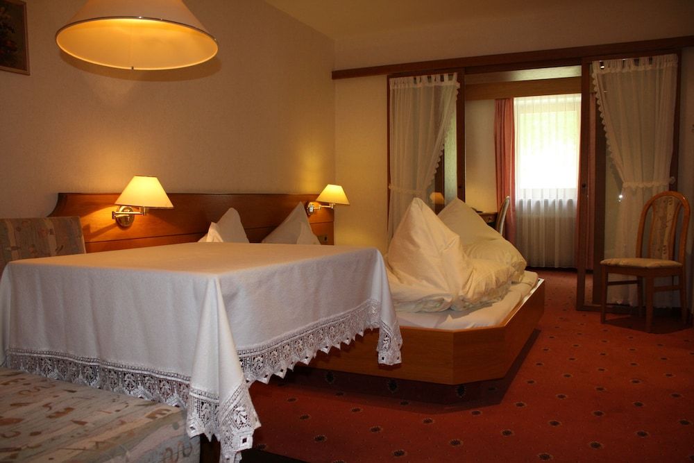 Hotel Zebru 3