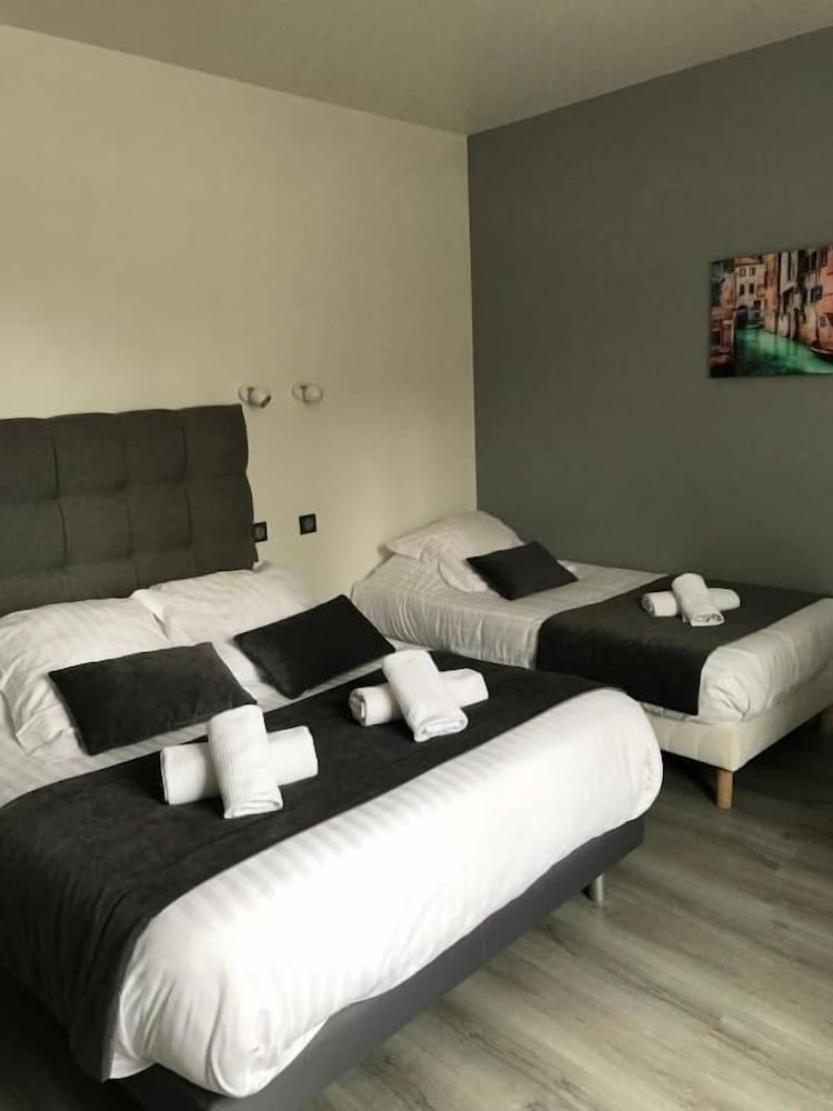 Hotel Au Sauvage 2