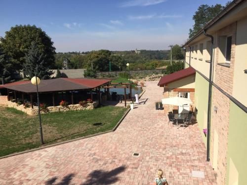 Hotel Dvůr 3 estrellas en Krnsko