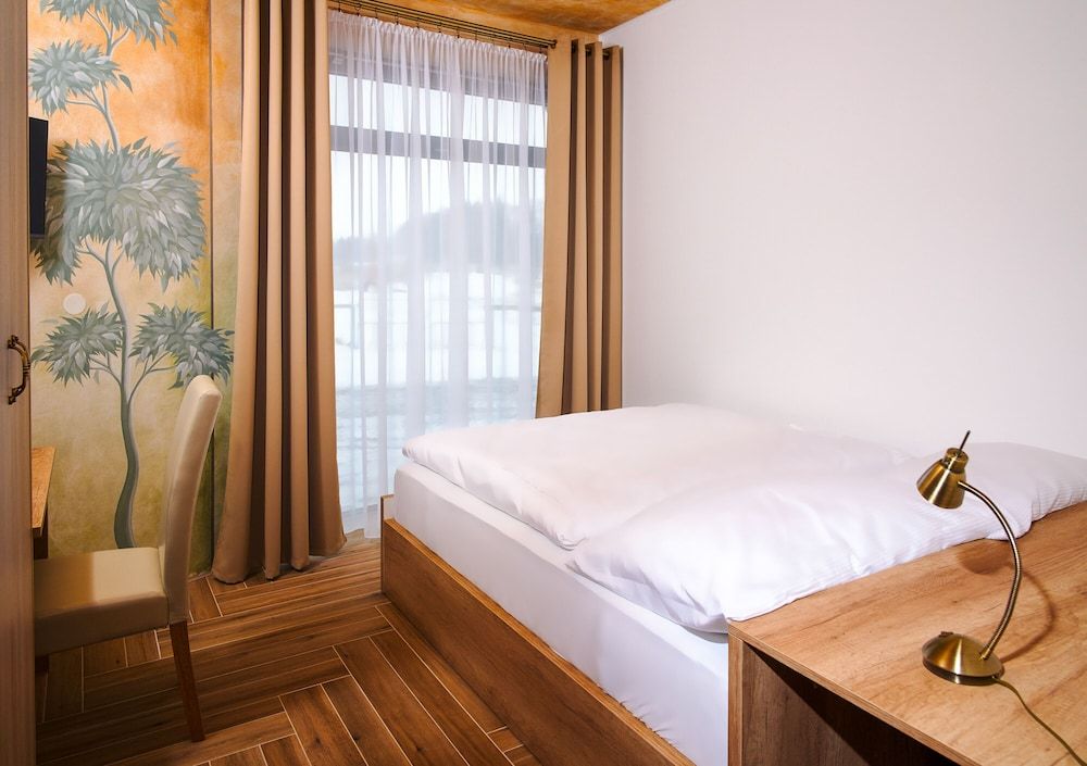 Hotel Dymník 3