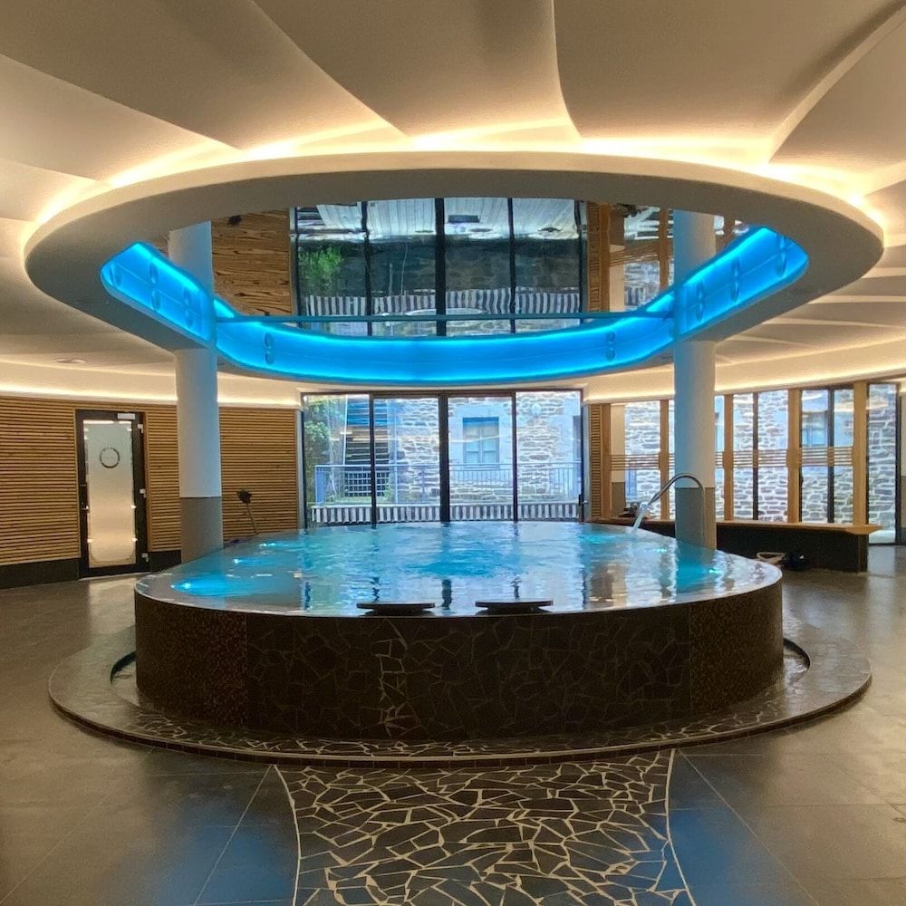 Coin d'Aubrac Hotel, Restaurant & SPA De luxe -1 estrellas en Chaudes-Aigues